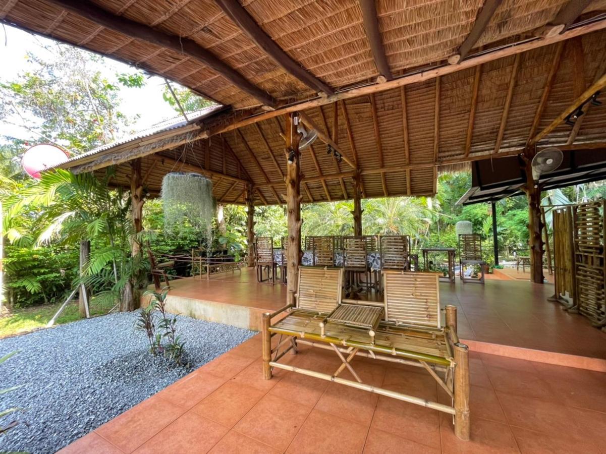Bamboo Hideaway Resort マーク島 エクステリア 写真